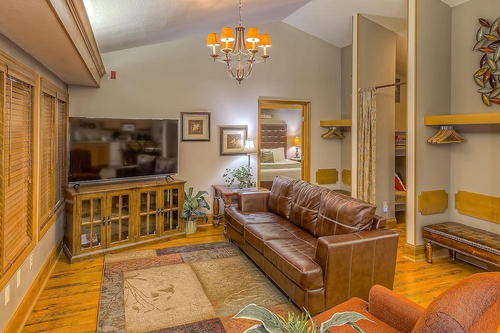 Accommodation By Willow Brook Lodge Pigeon Forge Esterno foto