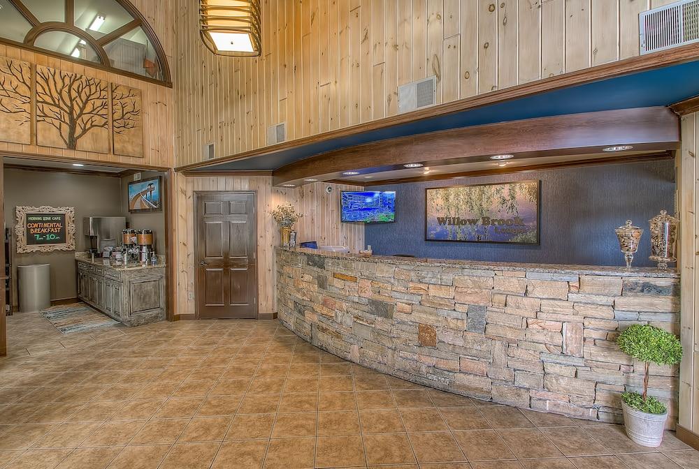 Accommodation By Willow Brook Lodge Pigeon Forge Esterno foto