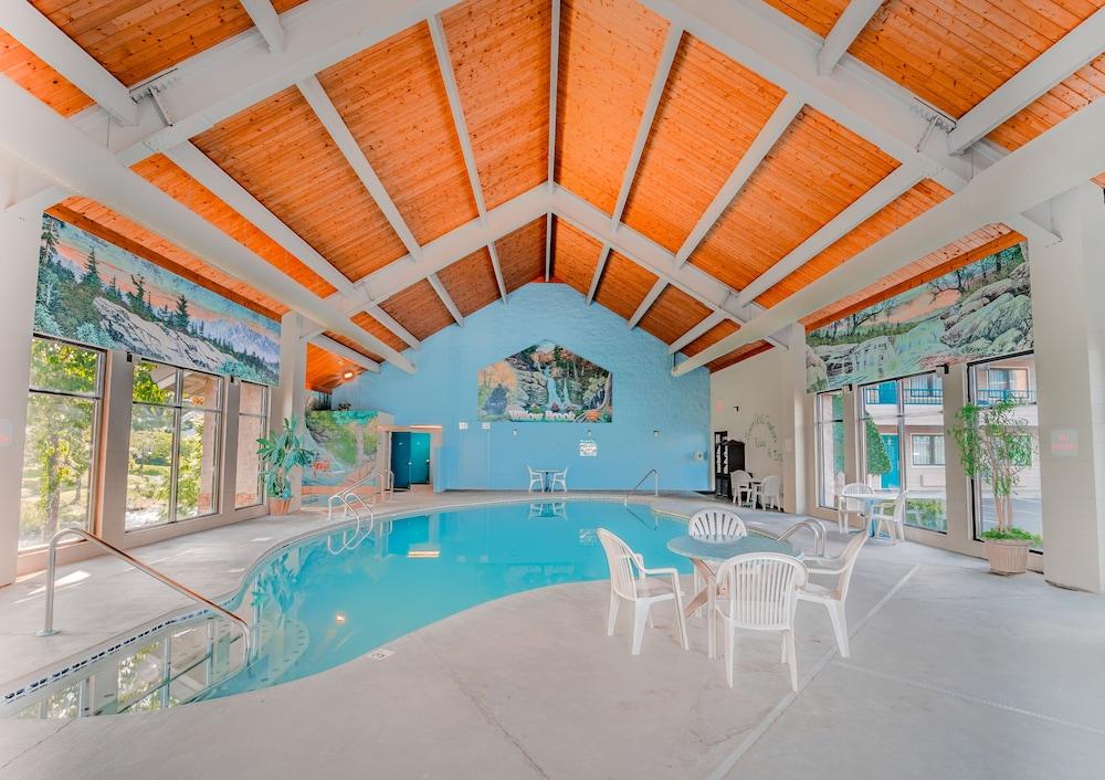 Accommodation By Willow Brook Lodge Pigeon Forge Esterno foto