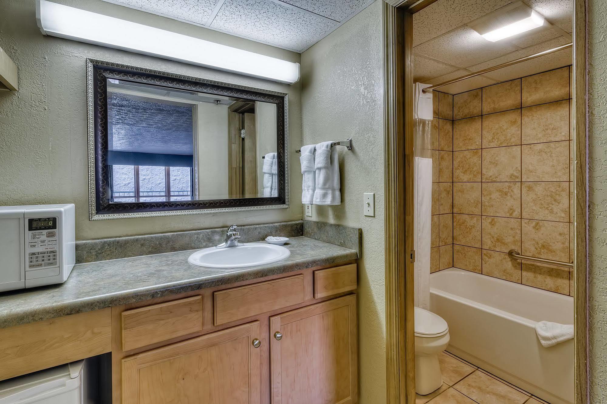 Accommodation By Willow Brook Lodge Pigeon Forge Esterno foto